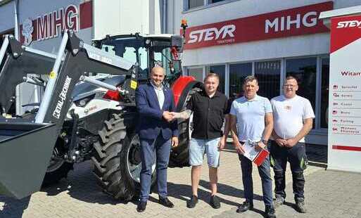 Zdjęcie do Nowy ciągnik dla Gminy Dolice odebrany